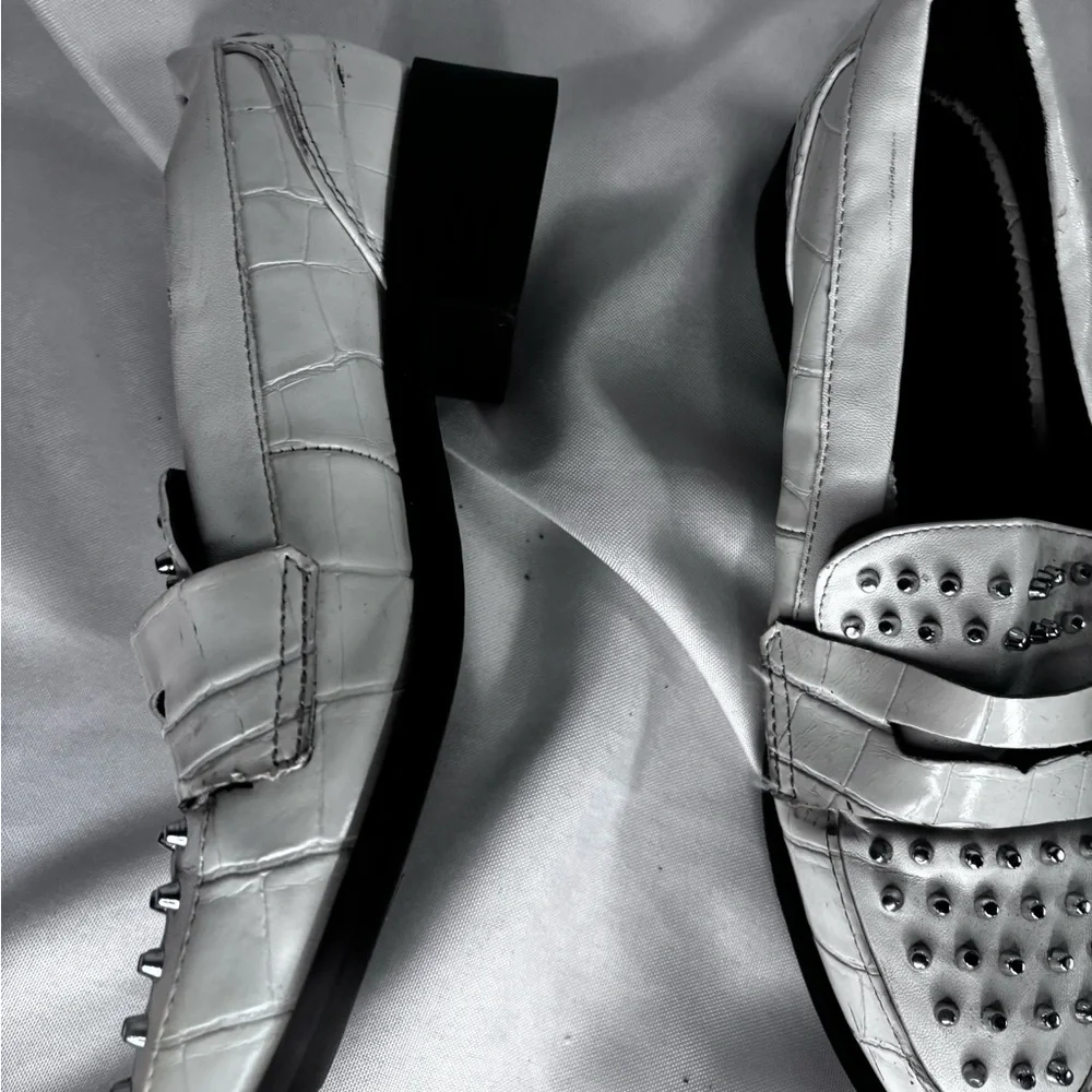 Circus by Sam Edelman White Loafers with Silver‎ Accents